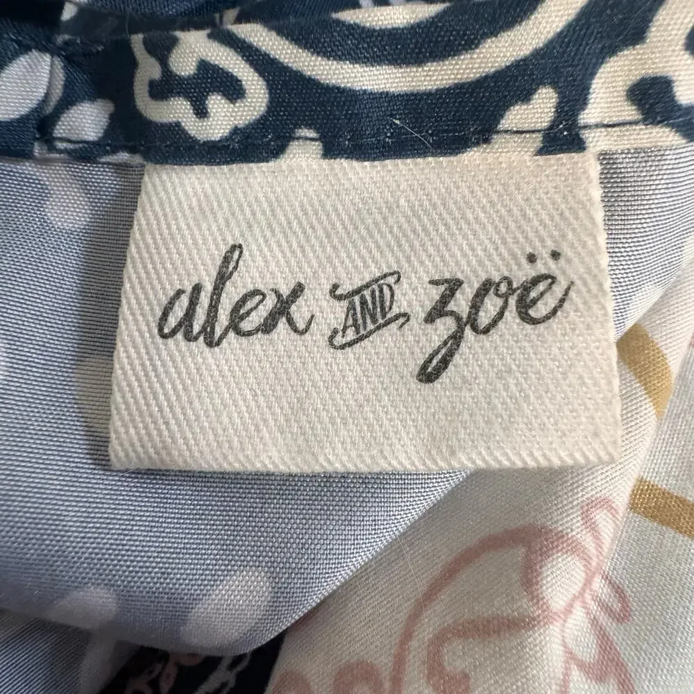 Alex & Zoe Blue Ivory Medallion Floral Border Print Pillow Cover 22x28.5